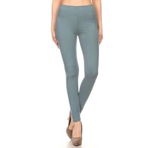 One Size Seafoam Mint Leggings (The BEST!)
